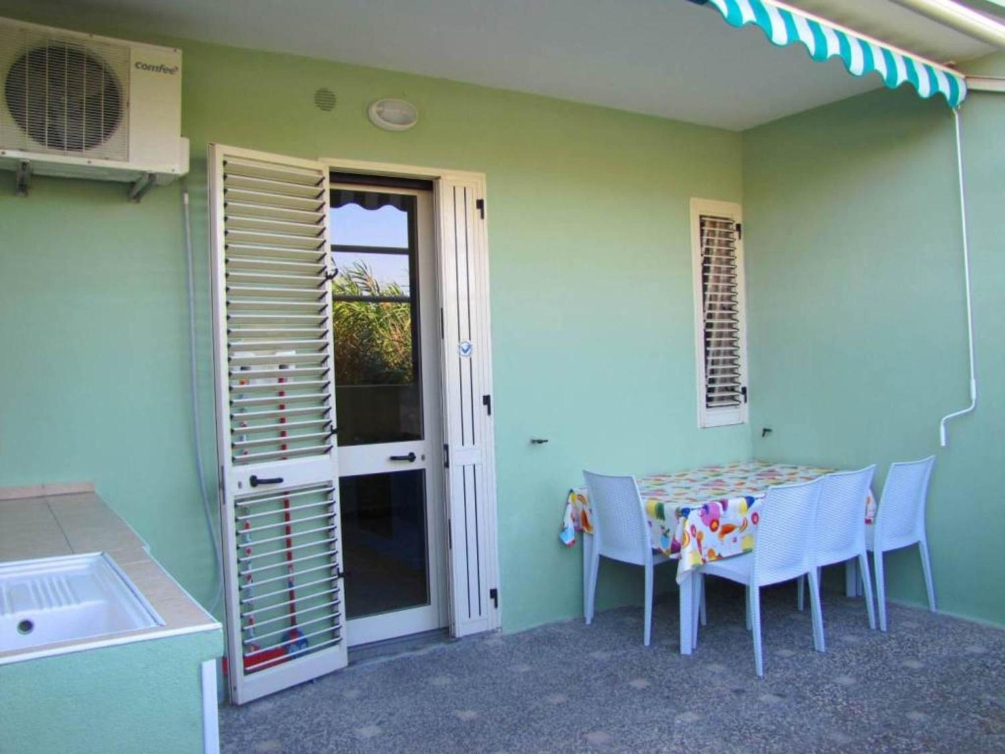 Appartamento Bright Near Baia Beaches *